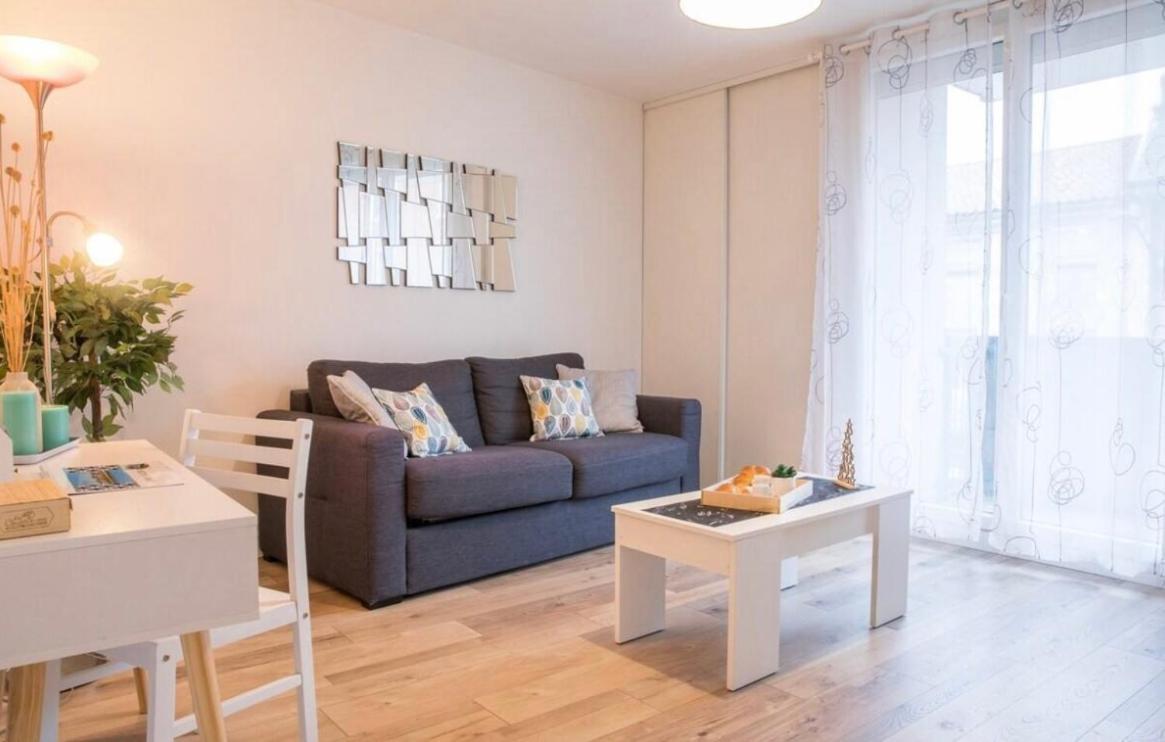 Charmant Appartement T1 Mâcon Exteriér fotografie